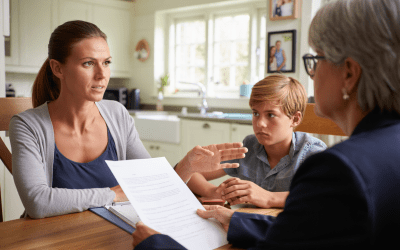 Que faire quand l&rsquo;école « oblige » votre enfant à avoir un smartphone (sans céder à la pression)