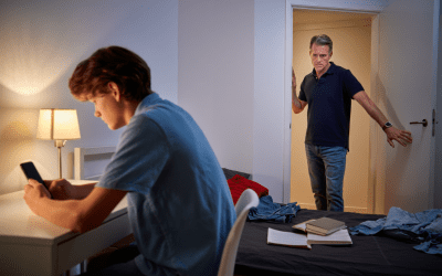 Comment reprendre le contrôle quand votre ado vous échappe complètement avec son smartphone