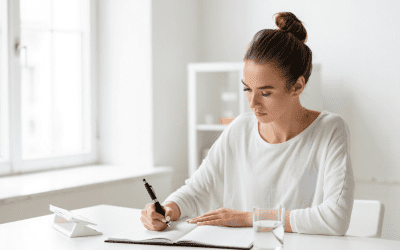 Améliorer sa concentration : la technique des 20 minutes qui a sauvé mes études